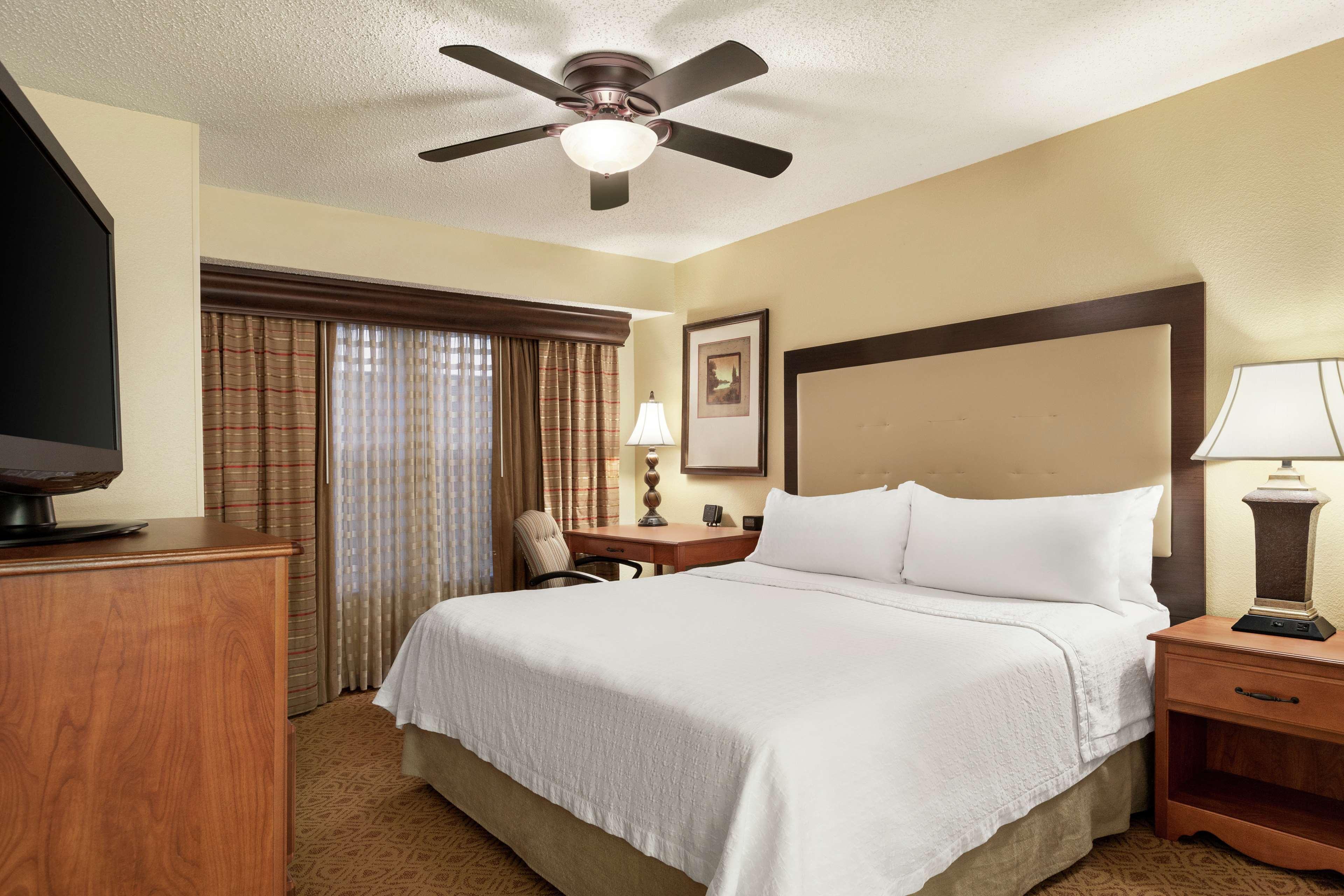 Homewood Suites By Hilton Dallas-Park Central Area Extérieur photo