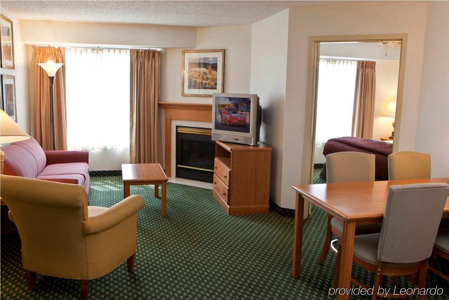 Homewood Suites By Hilton Dallas-Park Central Area Chambre photo